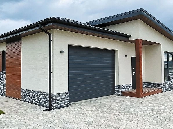 Cекционные ворота 4000х2600 мм антрацитовые DoorHan RSD02, www.pyatigorsk.doorhan.ru