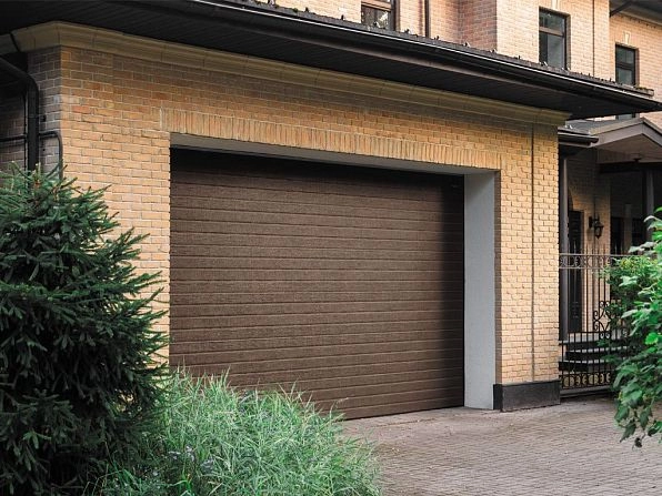 Cекционные ворота 3900х2700 мм коричнево-красные DoorHan RSD02, www.pyatigorsk.doorhan.ru